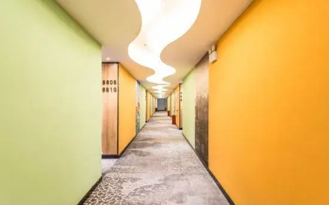 Princess Smart Hotel (Liuzhou Wuxing Pedestrian Street)