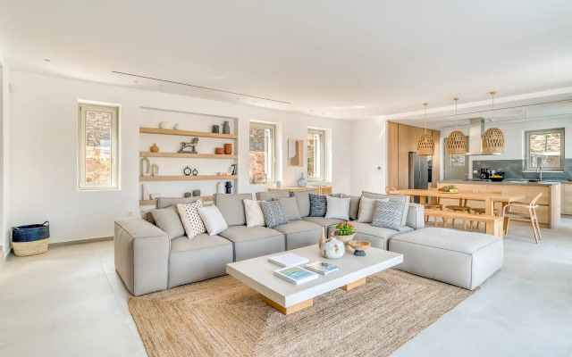 Lily Rock Villa