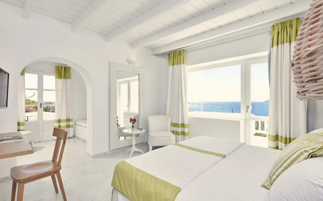 Archipelagos Hotel