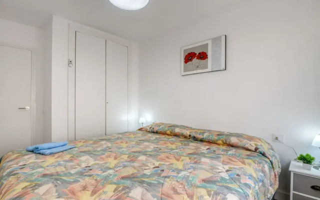 Apartment in Empuriabrava Near Beach