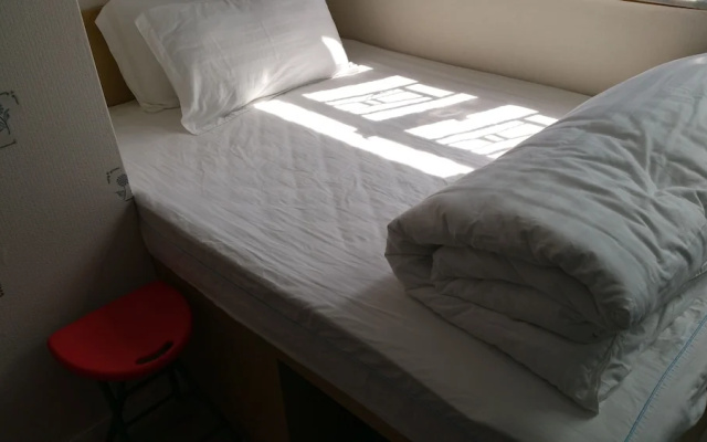 Sunrise Royal - Boutique Hostel