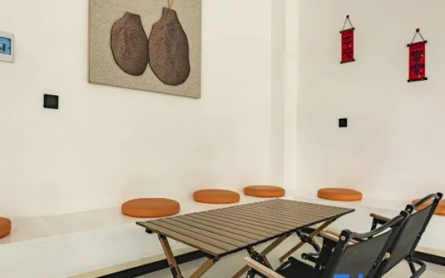 Zixing City Dongjiang Lake Xiuliu youth homestay
