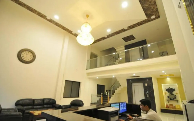 Hotel Surya Resort