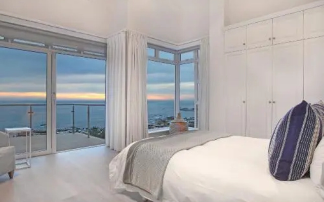 Upper House - Camps Bay