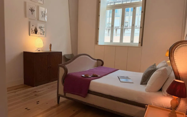Stylish Apartment Near Timeout Market