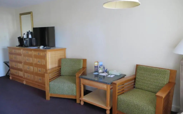 The Central Motel