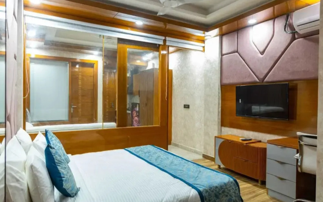Platinum Service Apartment DLF Phase 3