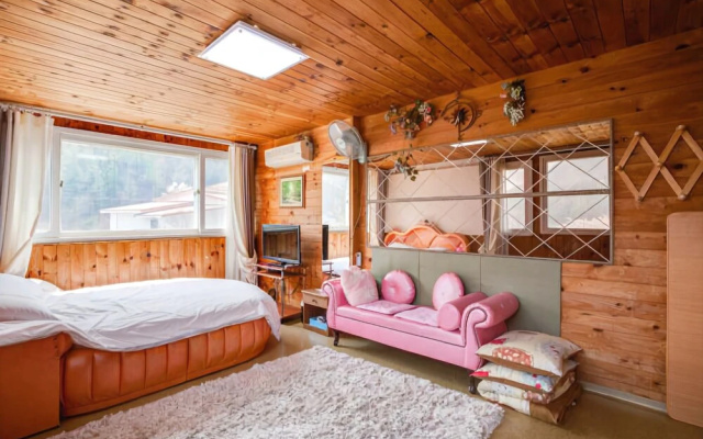 Gapyeong Aromatic Pension