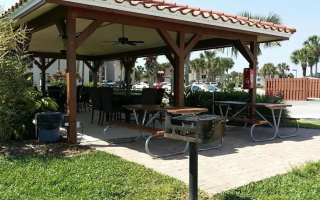 Ocean Village Club K24