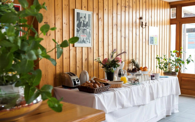 Attractive, rustic apartment with lake view in Evian-les-Bains