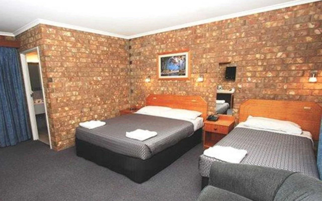Citrus Valley Motel