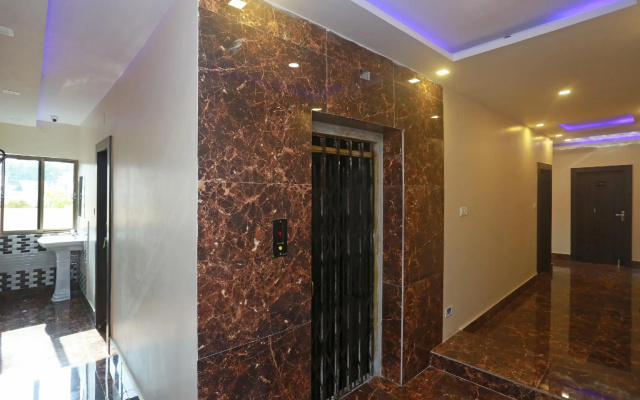 CAPITAL O 9022 Dada's Villa Residency