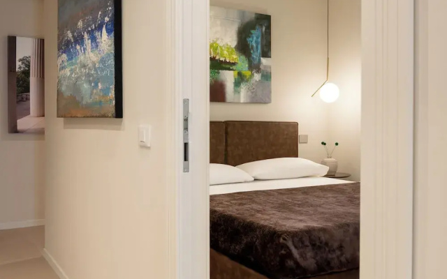 Hera rooms and suites