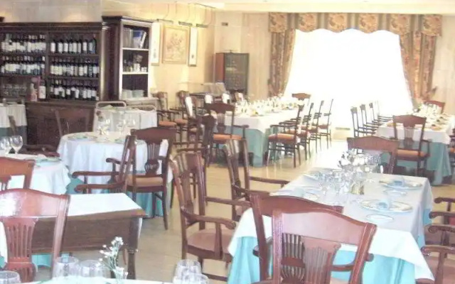 Hotel Sierra Real