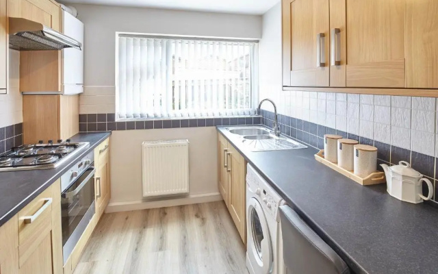 Host Stay Sandling Court