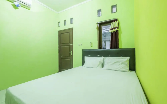 Spot On 1708 Homestay Anyelir Syariah