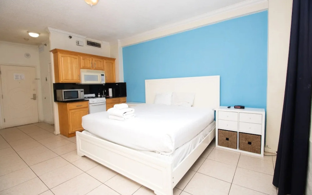 320 City View Hollywood Beach