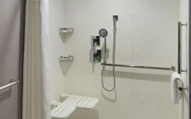 Courtyard by Marriott LaGrange
