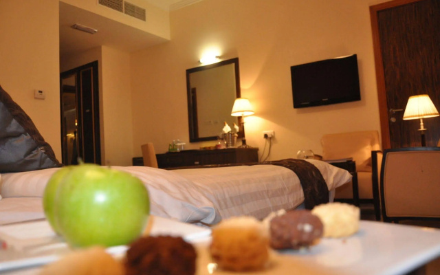 Fortune Royal Hotel