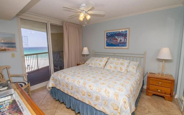 Pelican Beach 0712 2 Bedroom Condo by Pelican Beach Management