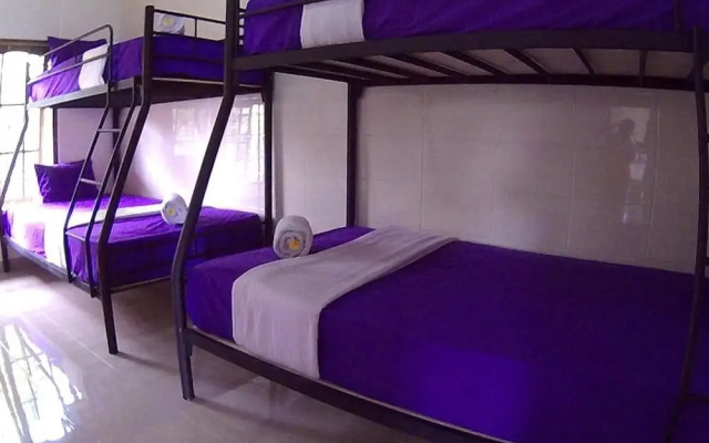 Twenty4Seven Bed & Breakfast
