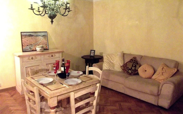 Guelfa Patio apartment