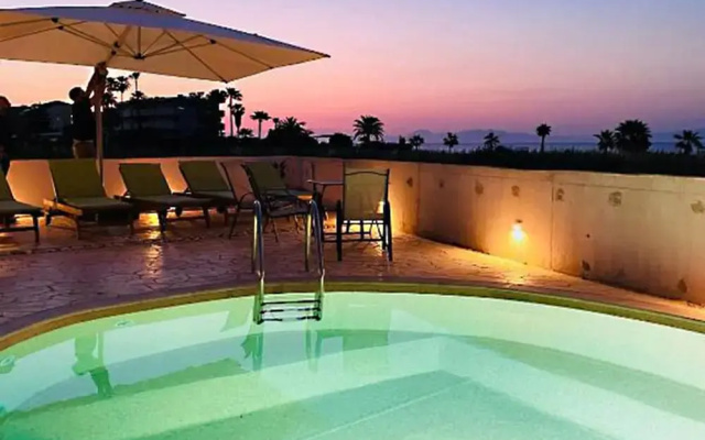 White and Blue Luxury Suites Rhodes