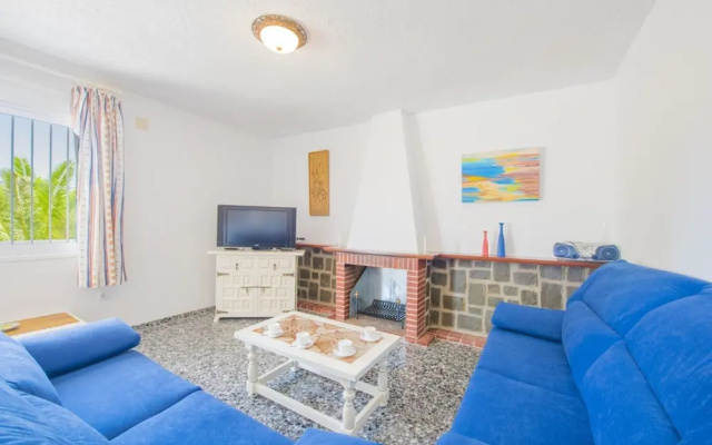 Villa - 3 Bedrooms with Pool and WiFi - 105022