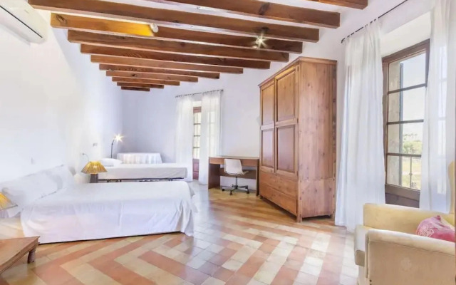 Casa Campomar by Vida Villas