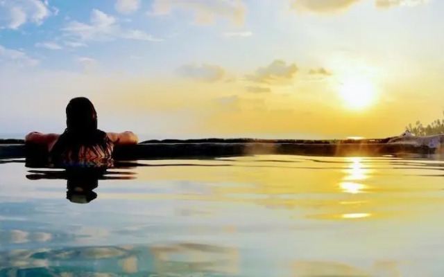 Simeulue Surflodges
