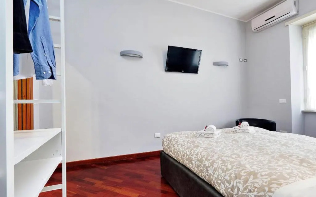 Sapphire Apartment