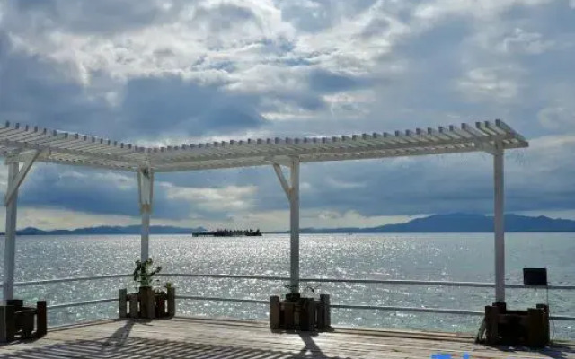 F.Lina Water Villa Resort，Semporna