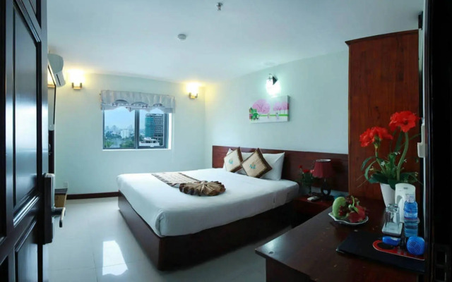 Luna Diamond Hotel