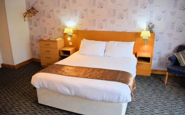 The Clarendon Hotel