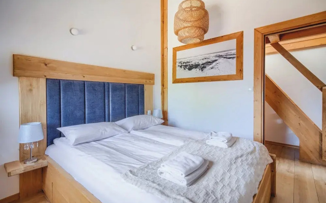 Mountain Shelter Apartments