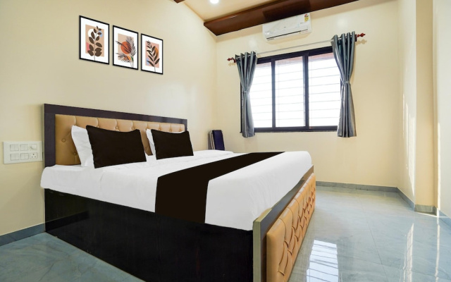 Deluxesree Ganesh Mahal