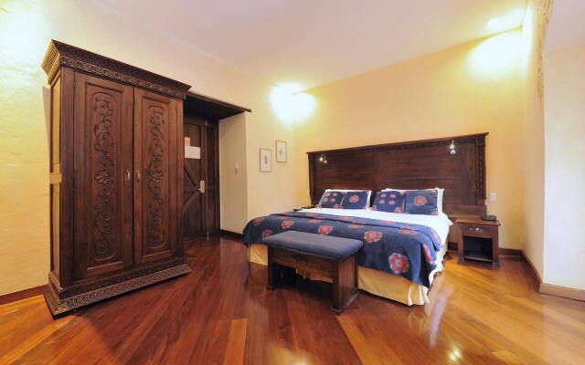 La Casona de la Ronda Hotel Boutique Patrimonial вид на фасад