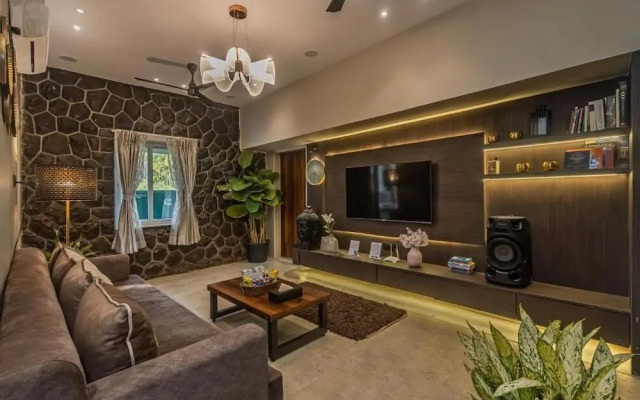 ELIVAAS Moonlit retreat 3 BHK with Pool