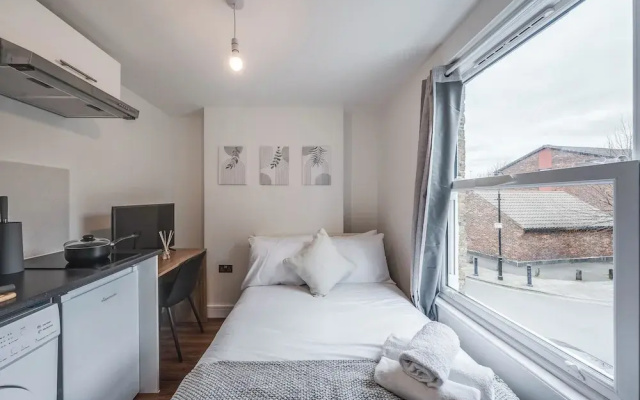 Camberwell High Spec 6-Studio Unit Block