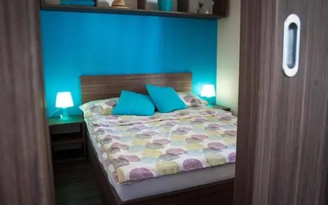 Mobile Home Sea Shell