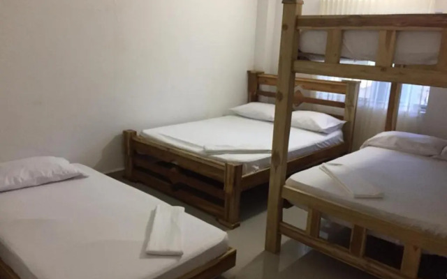Habitaciones y Apartamentos PERLAYANA - San Antero Córdoba