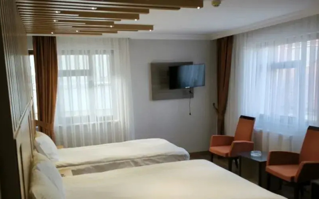 RZA Business Hotel