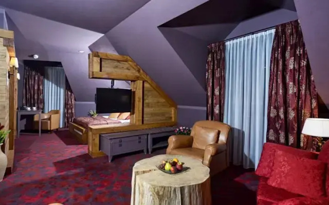 Best Western Hotel Żubrówka