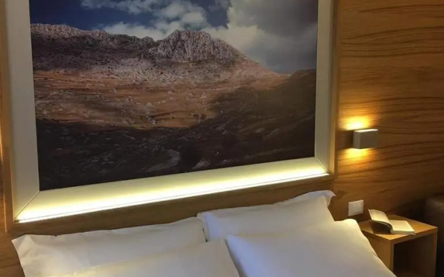 hotel Miramonti