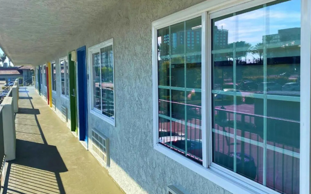 Bposhtels Anaheim