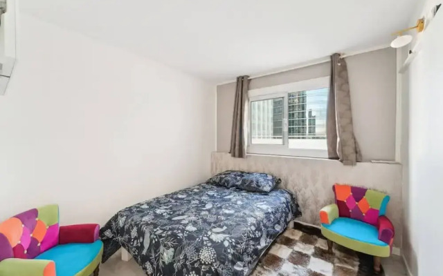 Exceptional Terrace apt - La D Fense - Bail Mob