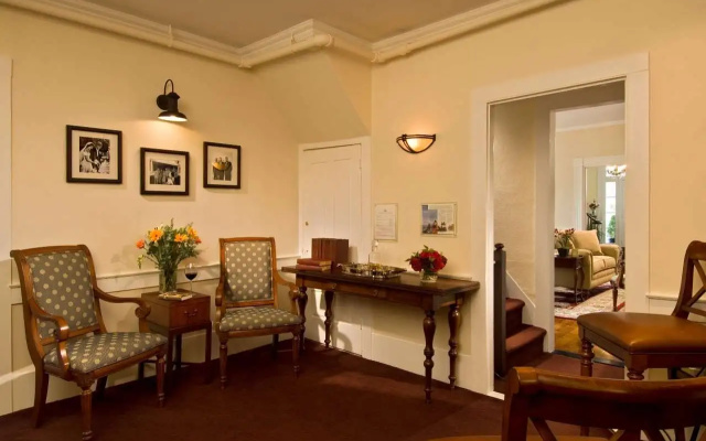 The Inn At Cape Cod