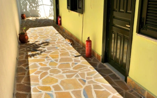 Vliho Bay suites&apartments