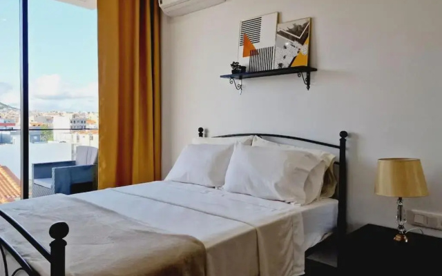Apartamento encantador com piscina e vista mar