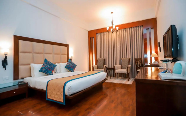 Bel-La Monde Hotel NH8 at 6km from IGI Airport Delhi